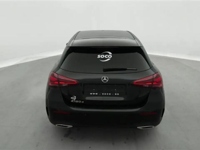 Mercedes-Benz A 180 A 180 d AMG Line