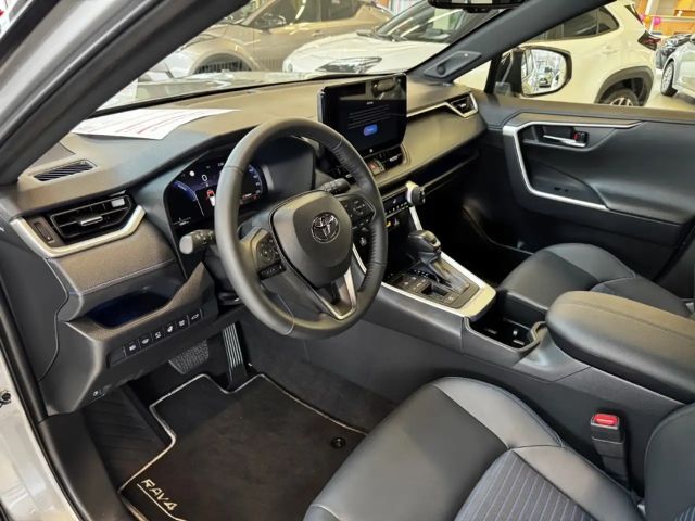 Toyota RAV4 Hybride Style