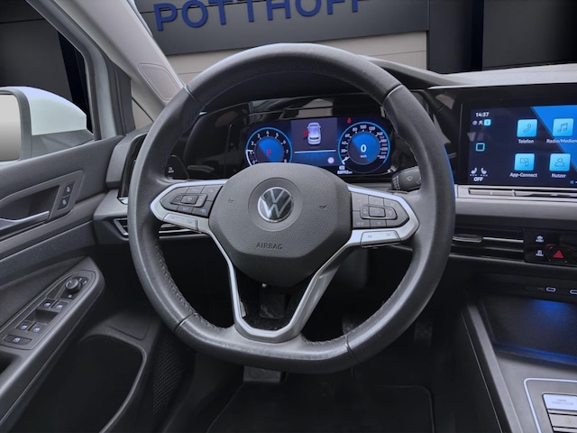 Volkswagen Golf 1.5 eTSI DSG Style