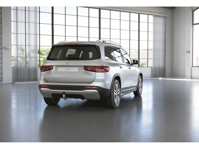 Mercedes-Benz GLB 180 GLB 180 d