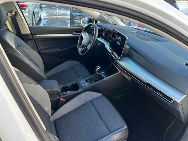 Volkswagen Golf 1.5 TSI