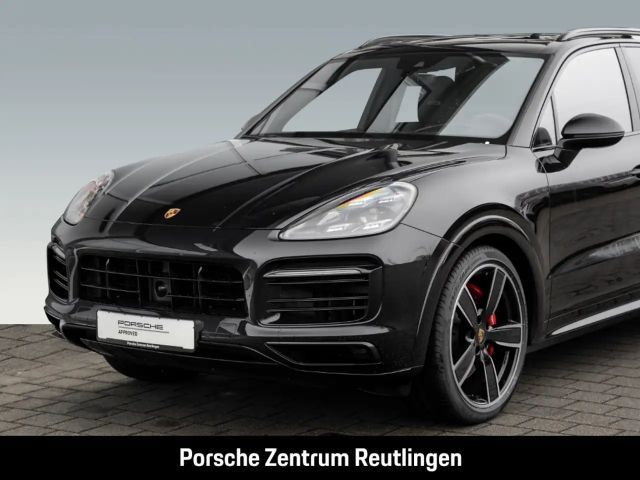 Porsche Cayenne GTS