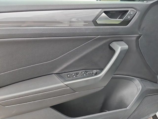 Volkswagen T-Roc 1.5 TSI DSG Style