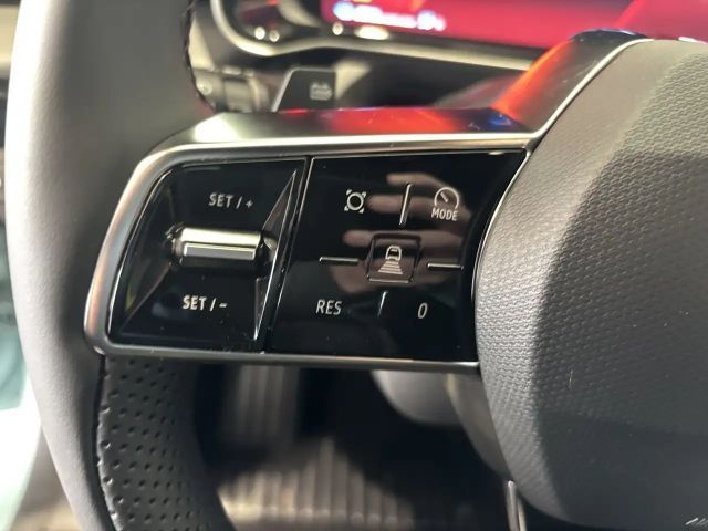 Renault 4 Comfort E-Tech Iconic