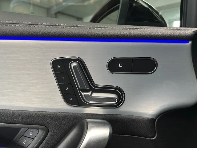 Mercedes-Benz A 250 4MATIC AMG Line Premium