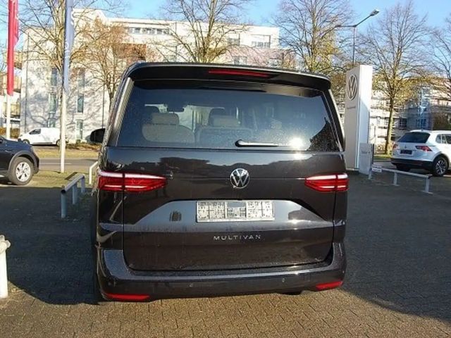 Volkswagen Multivan Life T7