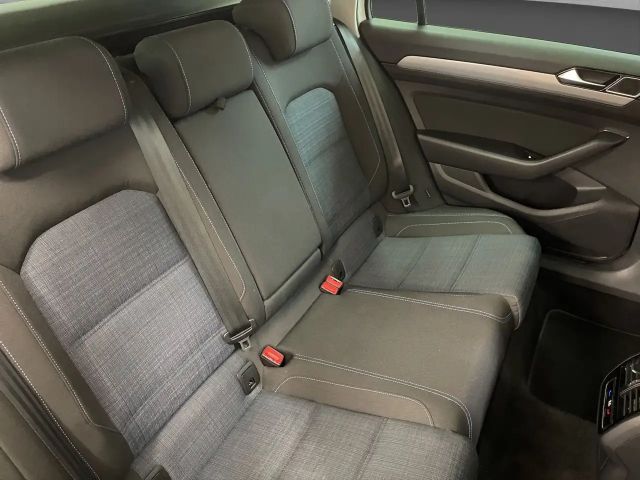 Volkswagen Passat GTE Variant