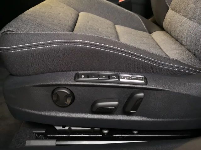 Volkswagen Passat Business DSG Variant