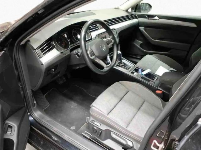 Volkswagen Passat 2.0 TDI Business DSG Variant