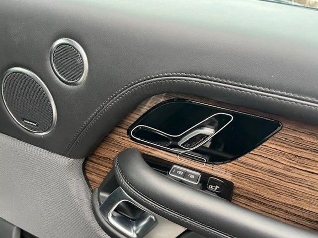 Land Rover Range Rover Autobiography