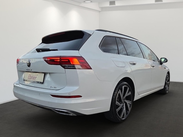 Volkswagen Golf DSG Golf VIII Sport Variant