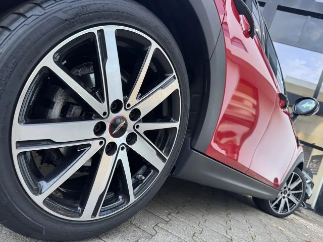 MINI Cooper S Younique Trim Pano RFK HuD DA PA H/K