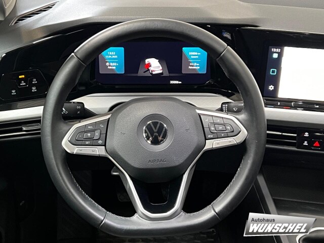 Volkswagen Golf 1.0 TSI Variant