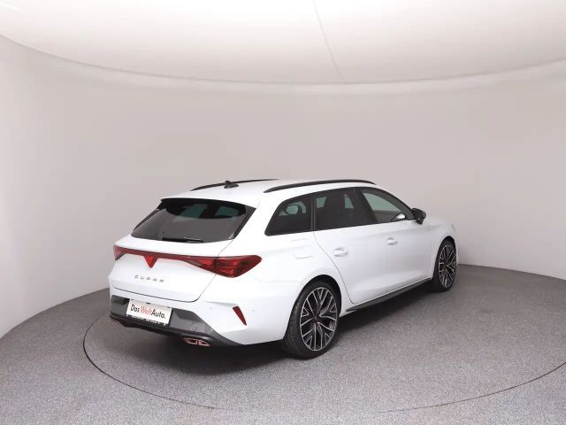 Cupra Leon e-Hybrid