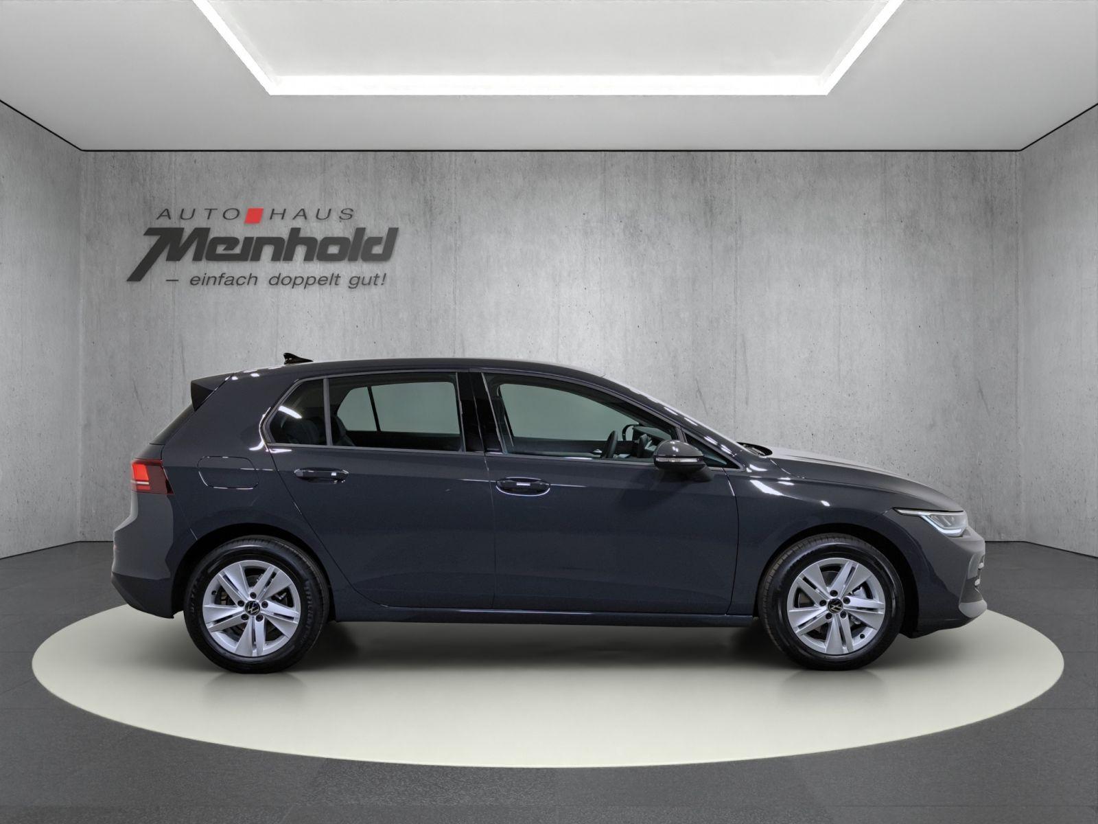 Volkswagen Golf 1.5 TSI DSG Life