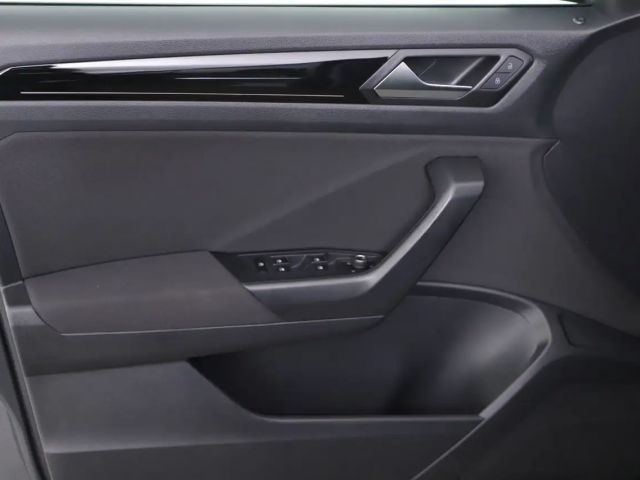 Volkswagen T-Roc 1.5 TSI Sport