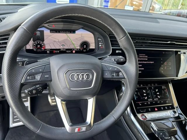 Audi SQ7 4.0 TFSI Competition