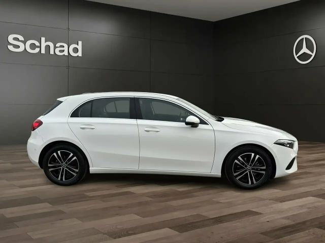 Mercedes-Benz A 180 A 180 PROGR+MBUX+MULTIBEAM+KAMERA+ASSIST+SHZ+DAB