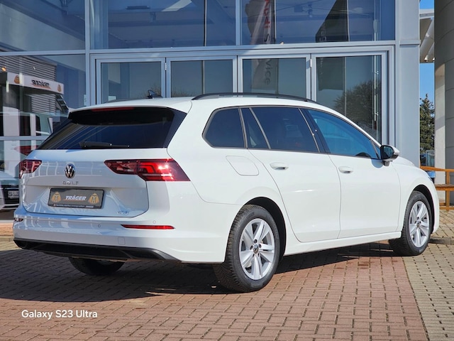 Volkswagen Golf 1.5 eTSI DSG Life Variant