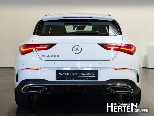 Mercedes-Benz CLA 200 AMG Line Shooting Brake