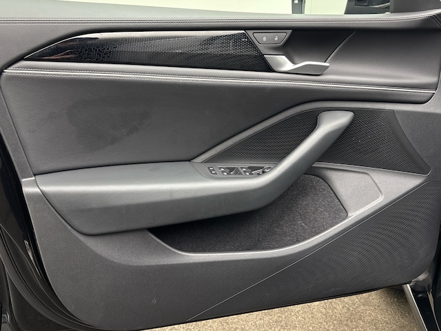 Volkswagen Passat 1.5 eTSI Business DSG