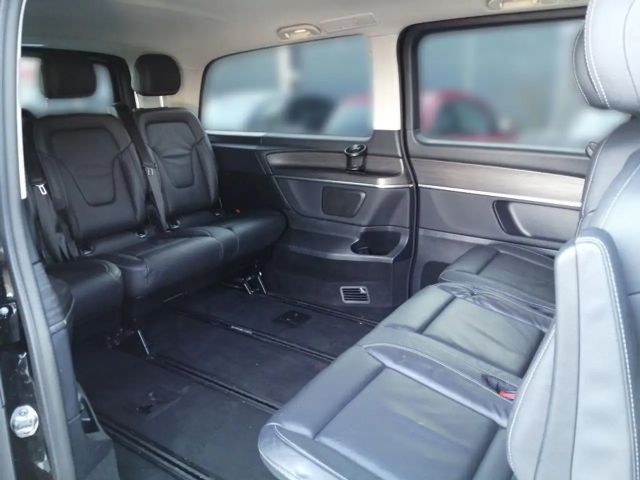 Mercedes-Benz V 300 4MATIC AVANTGARDE