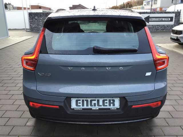 Volvo XC40 Core Recharge