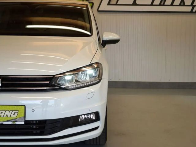 Volkswagen Touran DSG