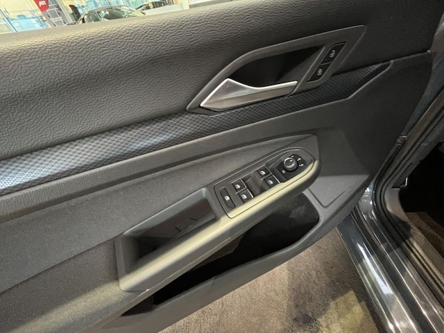 Volkswagen Golf 1.0 TSI Life