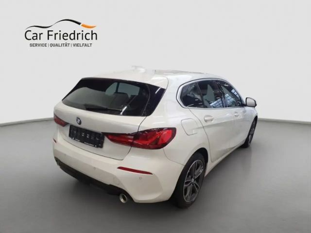 BMW 120 120d Sedan Sport Line