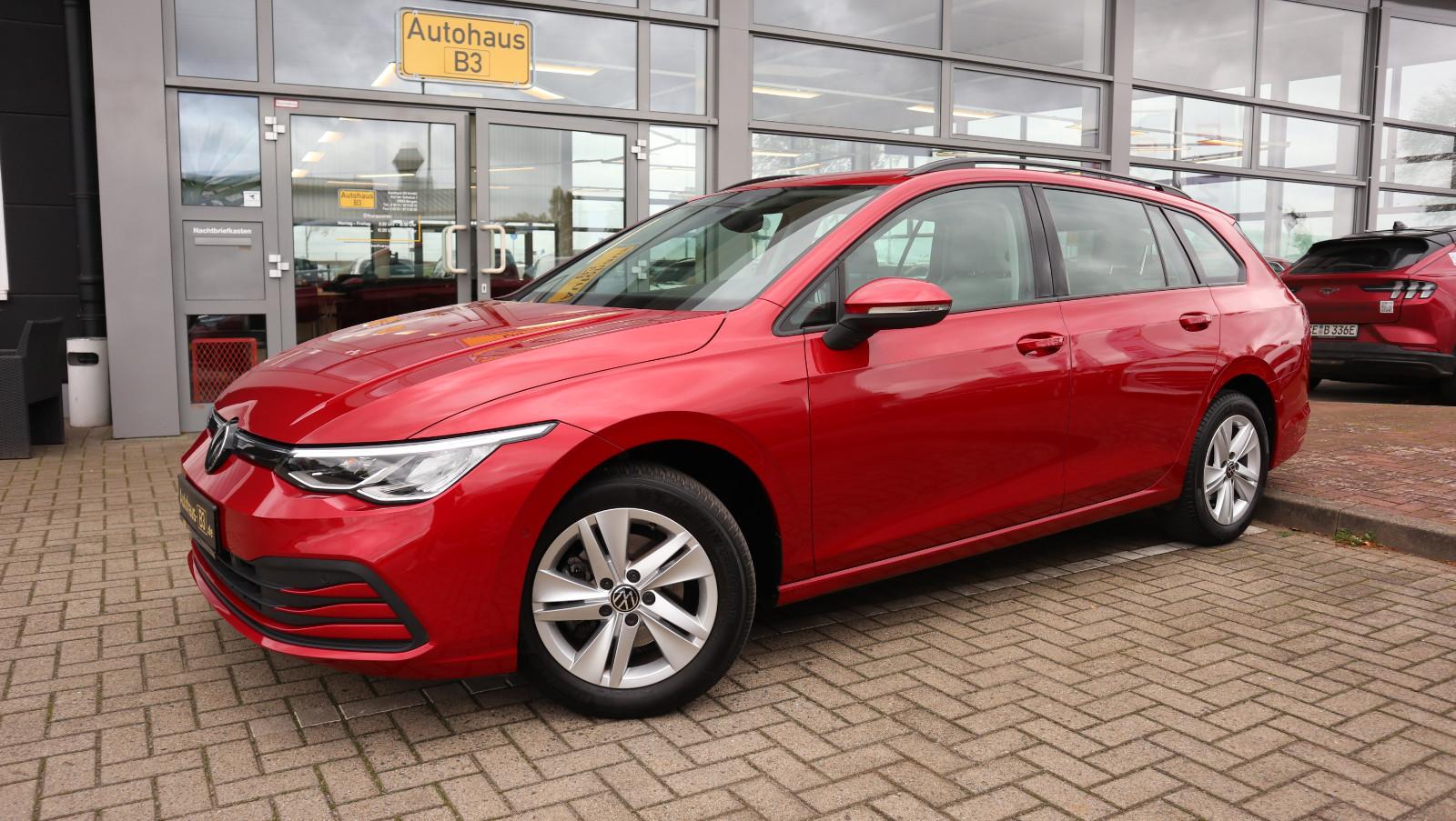 Volkswagen Golf DSG Golf VIII Life Variant