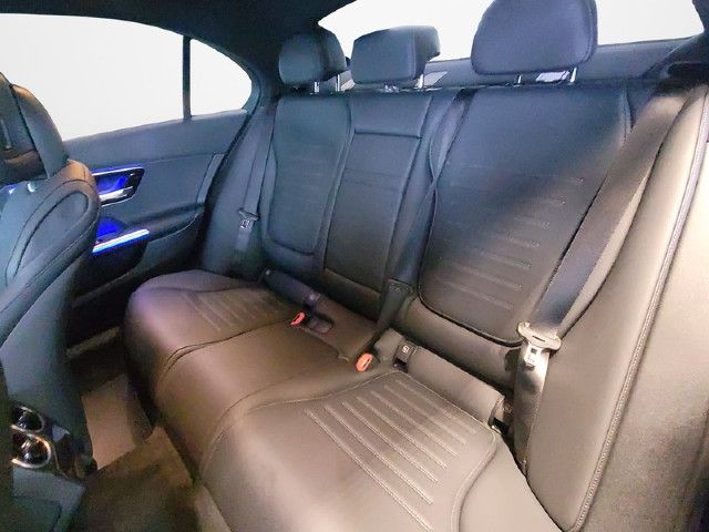 Mercedes-Benz C 200 AMG Line C 200 d Sedan