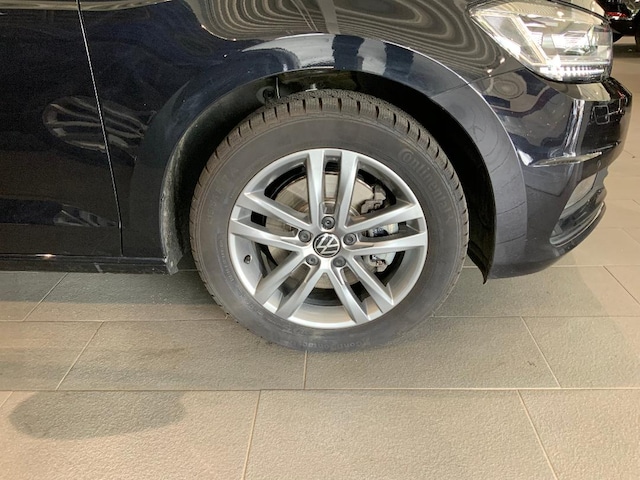 Volkswagen Touran 1.5 TSI DSG