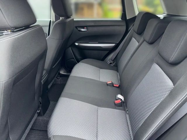 Suzuki Vitara AllGrip Comfort Hybrid