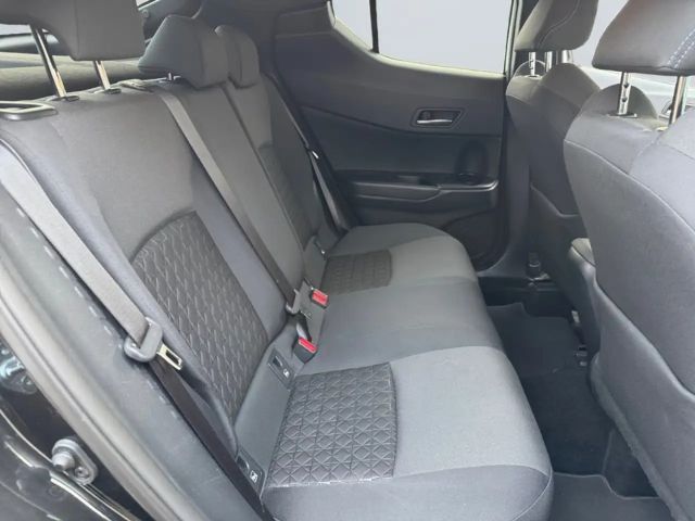 Toyota C-HR Hybride Team D