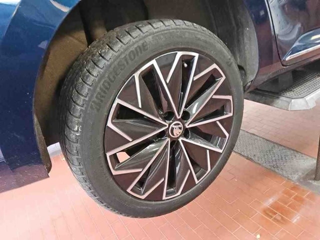 Skoda Superb 2.0 TDI Combi