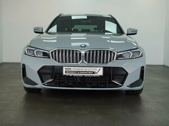 BMW 330 330e M-Sport Touring
