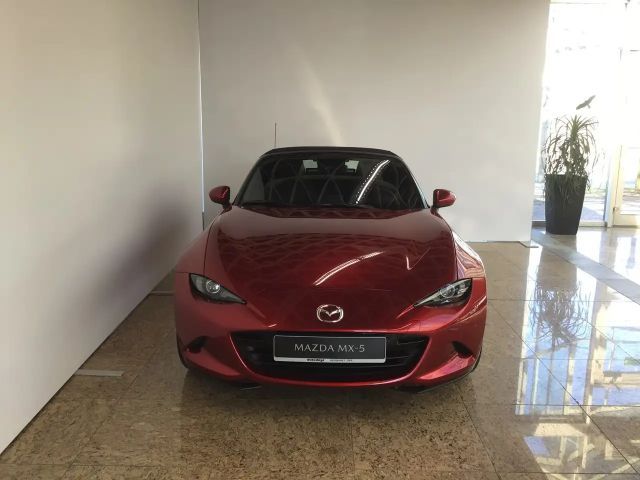 Mazda MX-5 Exclusive-line SkyActiv