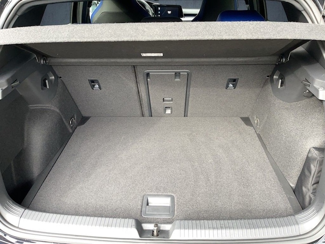 Volkswagen Golf 2.0 TSI 4Motion Golf VIII