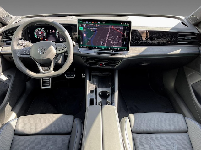 Volkswagen Passat 2.0 TDI DSG R-Line