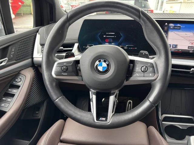 BMW 220 220i Active Tourer Sedan