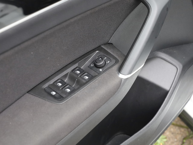 Volkswagen Touran DSG IQ.Drive R-Line