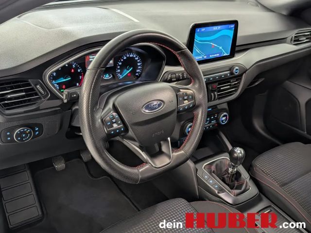 Ford Focus EcoBoost ST Line