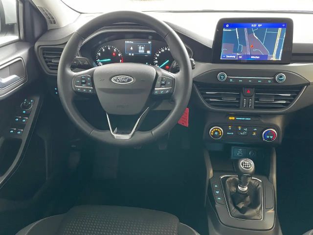 Ford Focus Cool & Connect Wagon