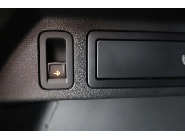 Volkswagen Tiguan 2.0 TSI DSG