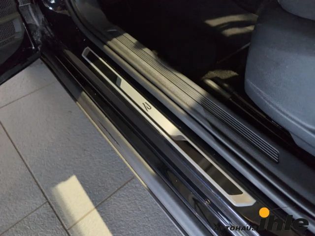 Volkswagen T-Cross DSG IQ.Drive R-Line