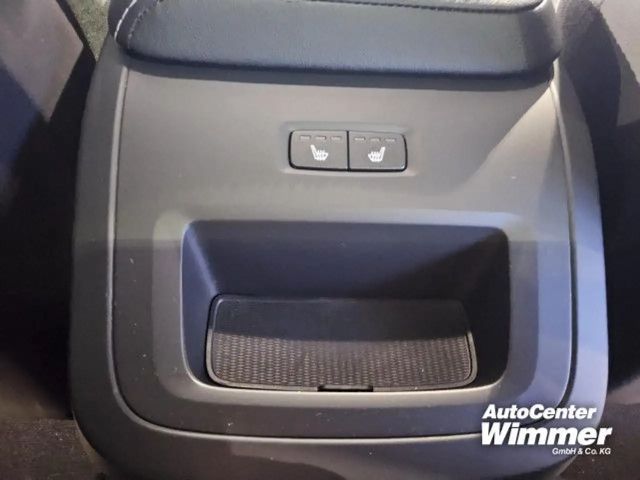 Volvo XC60 AWD Dark Plus Recharge T8