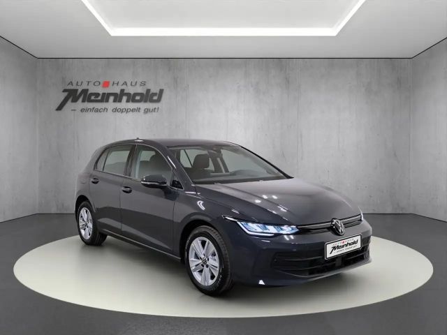 Volkswagen Golf 1.5 TSI DSG Life