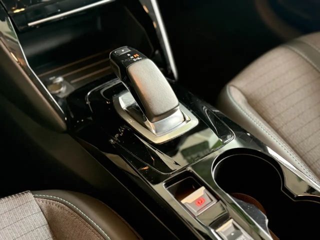 Peugeot E-208 Allure Pack
