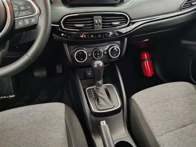 Fiat Tipo Cross Station wagon